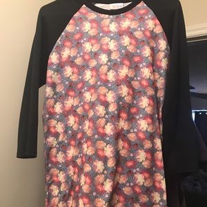 Small Lularoe Randy floral print